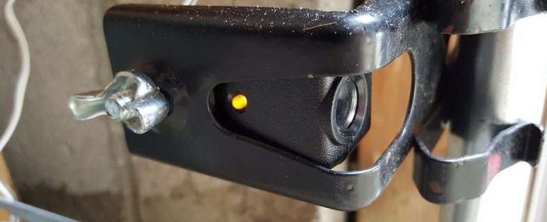 Minimalist Garage Door Sensor Doesnt Light Up with Simple Decor