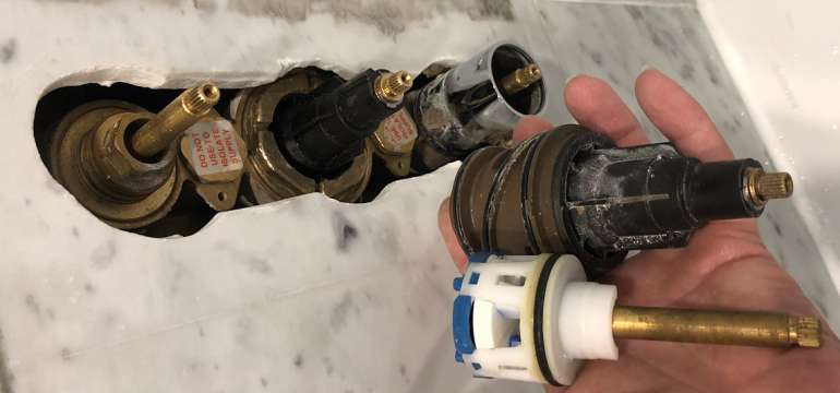 Which Moen Cartridge Do I Need, How To Remove A Moen Bathtub Faucet Cartridge