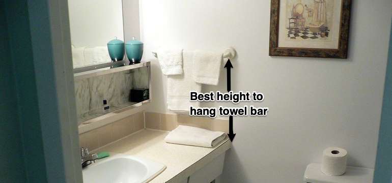 How High Do You Hang Towel Bars Best, Where To Hang Towel Rack In Bathroom