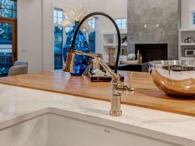 Moen Vs Delta Kitchen Faucets Which Is Better