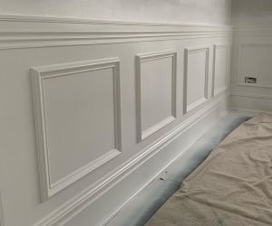 Satin or Semi-Gloss for Trim, Which Is the Better Choice?