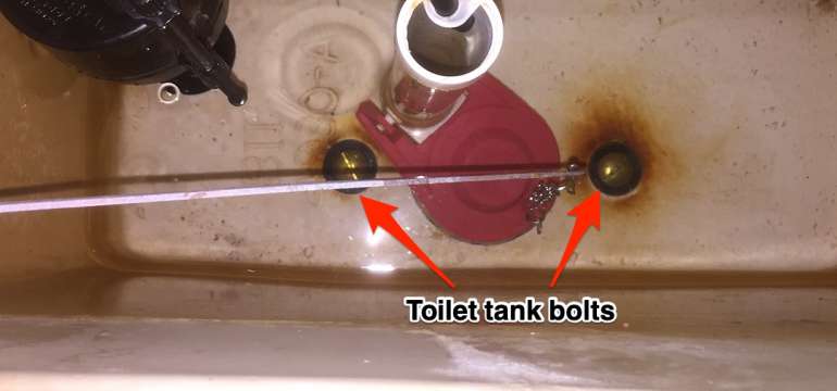 Home Centre Leaking Toilet Close Coupling Cistern Bolts Fixings Tank Pan WC Loo Water Bowl